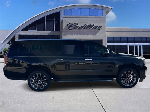 2019 Cadillac Escalade ESV Luxury