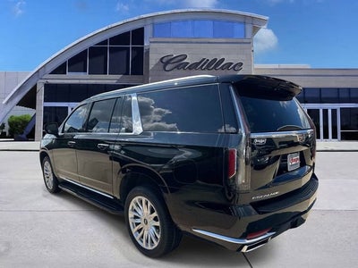 2023 Cadillac Escalade ESV Luxury