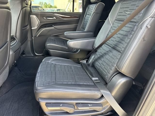 2022 Cadillac Escalade ESV Sport Platinum