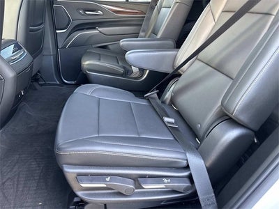 2022 Cadillac Escalade Luxury