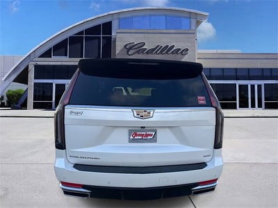 2022 Cadillac Escalade Luxury