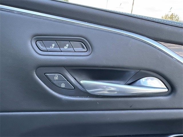 2022 Cadillac Escalade Luxury