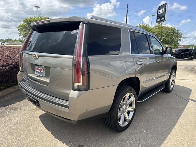 2019 Cadillac Escalade Luxury