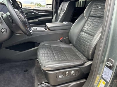 2023 Cadillac Escalade Sport Platinum