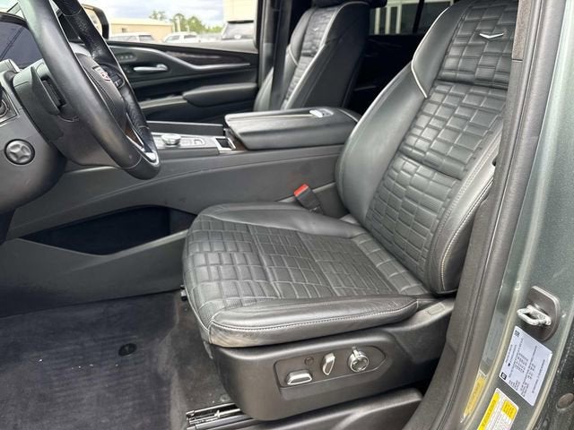2023 Cadillac Escalade Sport Platinum