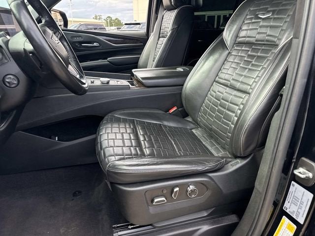 2022 Cadillac Escalade Sport Platinum