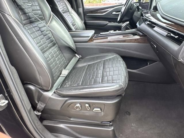 2022 Cadillac Escalade Sport Platinum