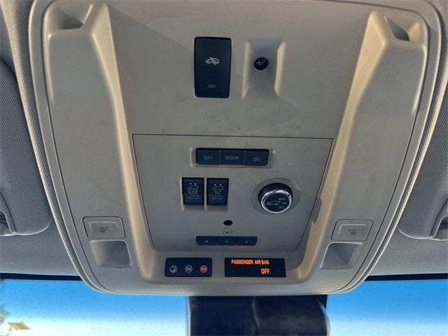 2018 Cadillac Escalade ESV Premium Luxury