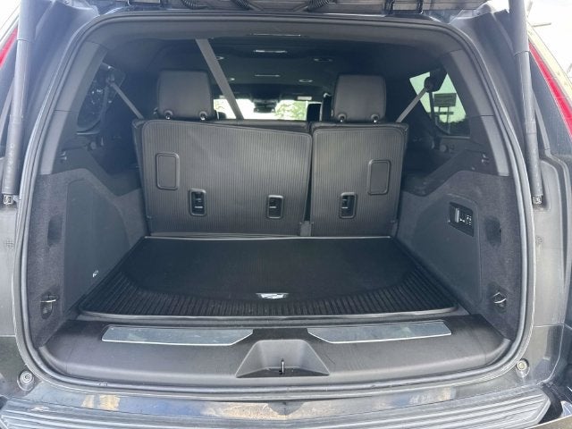 2022 Cadillac Escalade ESV Luxury