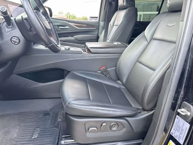 2022 Cadillac Escalade ESV Luxury