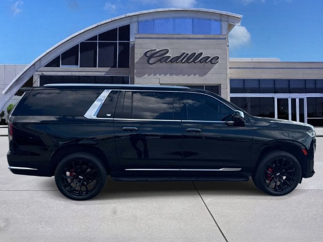 2022 Cadillac Escalade ESV Luxury