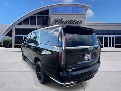 2022 Cadillac Escalade ESV Luxury