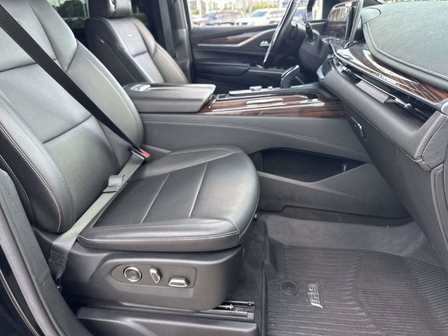 2022 Cadillac Escalade ESV Luxury