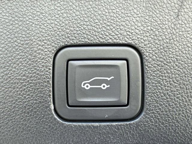 2023 Cadillac Escalade ESV Sport