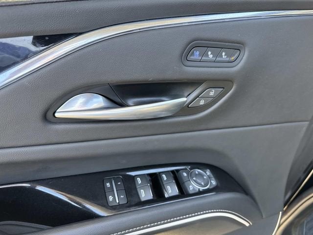 2023 Cadillac Escalade ESV Sport