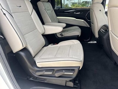 2024 Cadillac Escalade ESV Sport