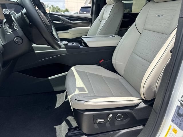 2024 Cadillac Escalade ESV Sport