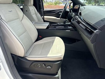 2024 Cadillac Escalade ESV Sport