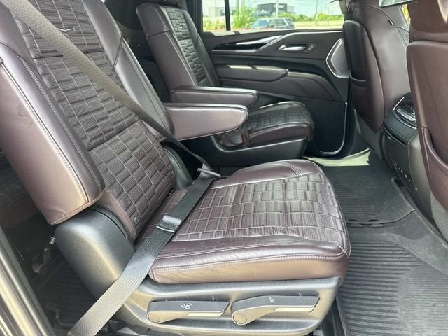 2023 Cadillac Escalade ESV Sport Platinum