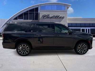 2023 Cadillac Escalade ESV Sport Platinum