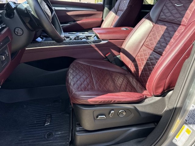 2025 Cadillac Escalade Sport