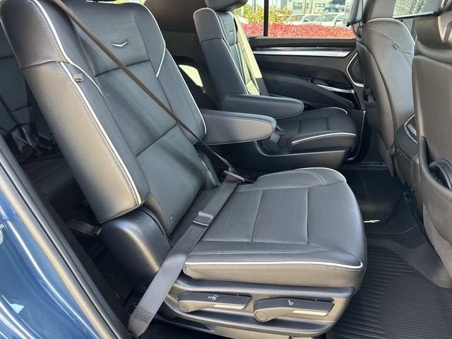 2025 Cadillac Escalade Sport