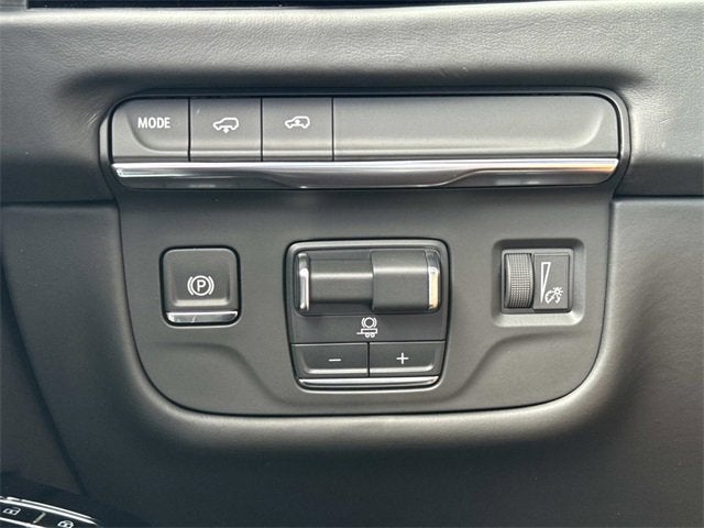 2025 Cadillac Escalade Sport Platinum