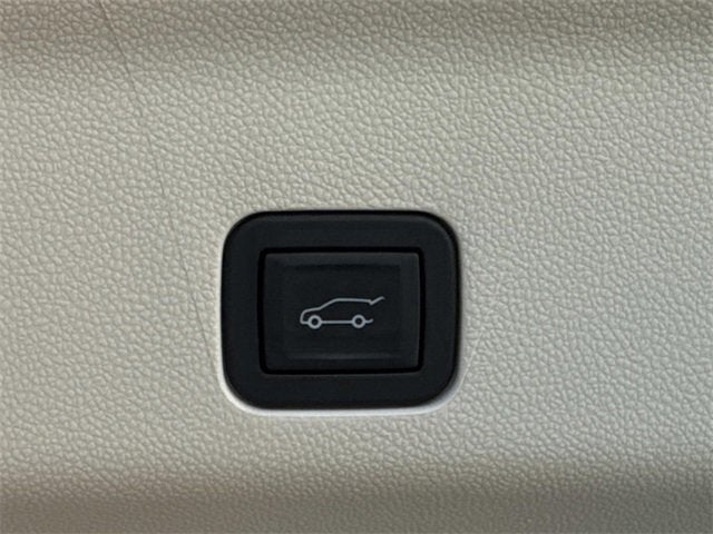 2025 Cadillac Escalade ESV Premium Luxury Platinum