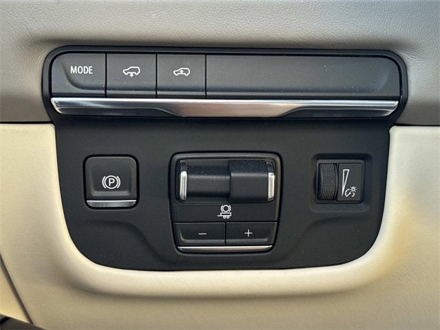 2025 Cadillac Escalade ESV Premium Luxury Platinum