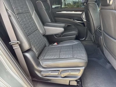 2025 Cadillac Escalade Sport Platinum