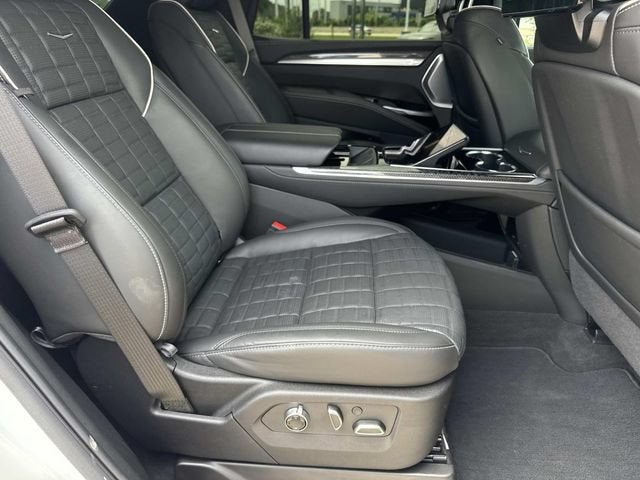 2025 Cadillac Escalade Escalade-V