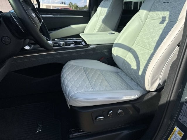 2025 Cadillac Escalade ESV Escalade-V ESV