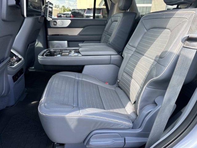 2018 Lincoln Navigator Black Label