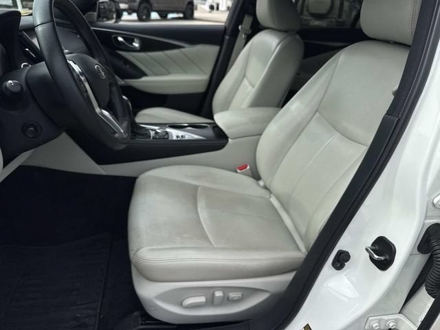 2023 INFINITI Q50 SENSORY