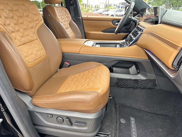 2025 Nissan Armada Platinum Reserve