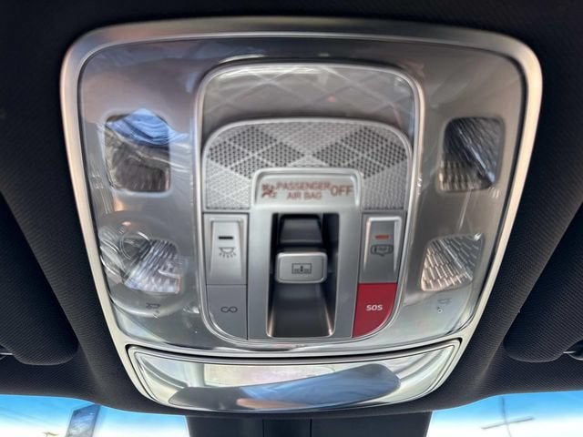 2023 Genesis GV60 Advanced