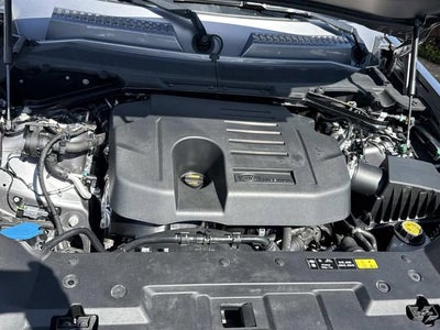 2023 Land Rover Defender X-Dynamic SE