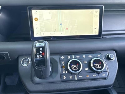 2023 Land Rover Defender X-Dynamic SE