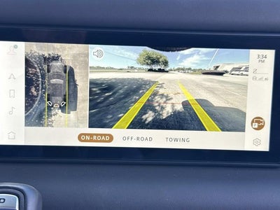 2023 Land Rover Defender X-Dynamic SE