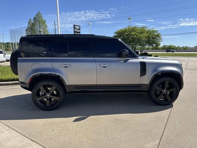 2023 Land Rover Defender X-Dynamic SE