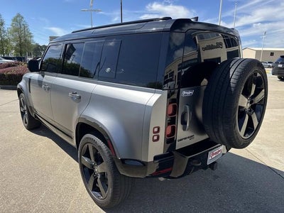 2023 Land Rover Defender X-Dynamic SE