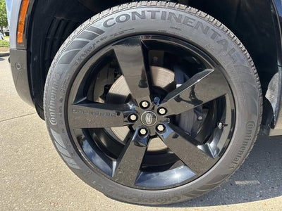 2023 Land Rover Defender X-Dynamic SE