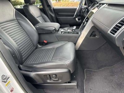 2023 Land Rover Discovery S R-Dynamic