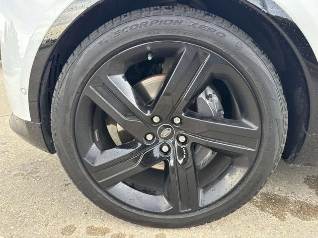 2023 Land Rover Discovery S R-Dynamic
