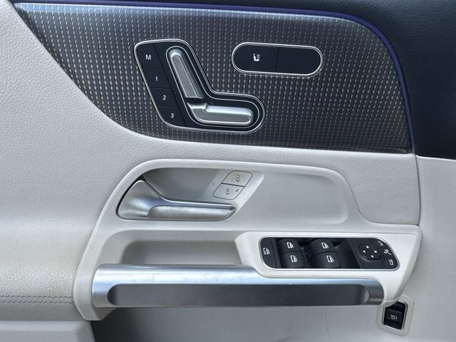 2022 Mercedes-Benz GLB GLB 250