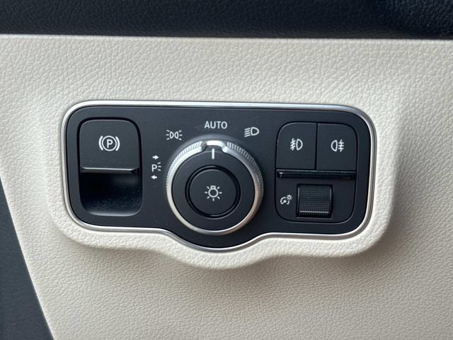 2022 Mercedes-Benz GLB GLB 250