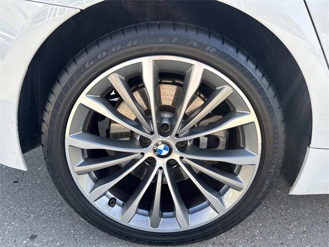 2022 BMW 5 Series 540i